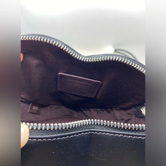 💜💙NWT Coach Heart Crossbody♥️💛 - Picture 6 of 6